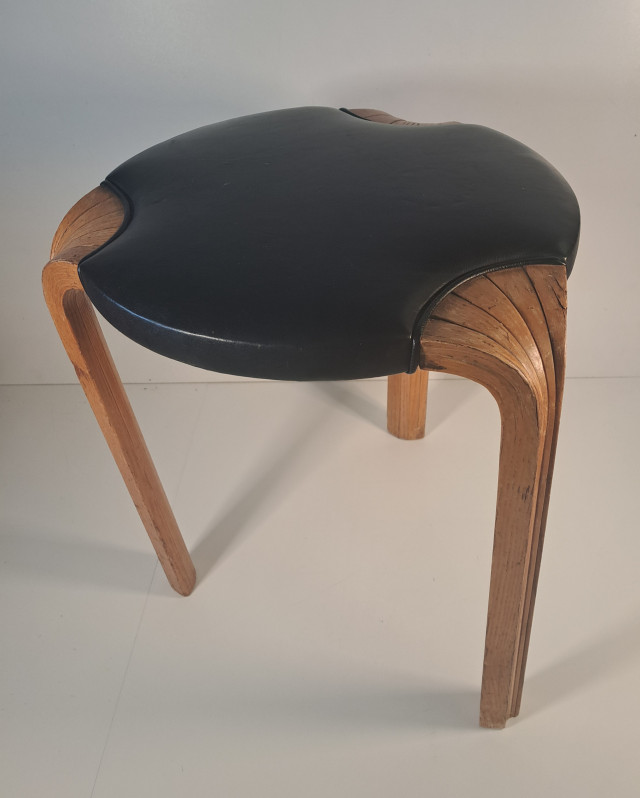 Alvar Aalto, Artek,Viuhkatuoli 1960 luku
