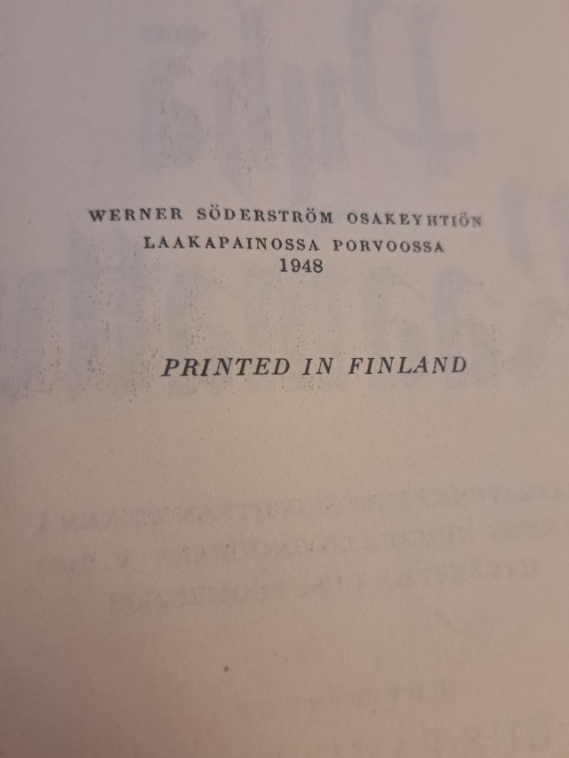 Iso perheraamattu vuodelta 1948