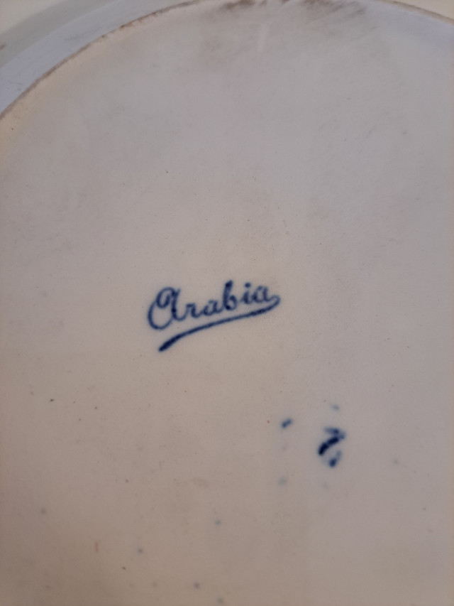 Arabian Maisema ja Canton sarjan lautasia 12kpl