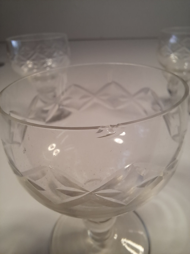 Iittala-Karhulan Demonia sarjan liköörilasit 4kpl