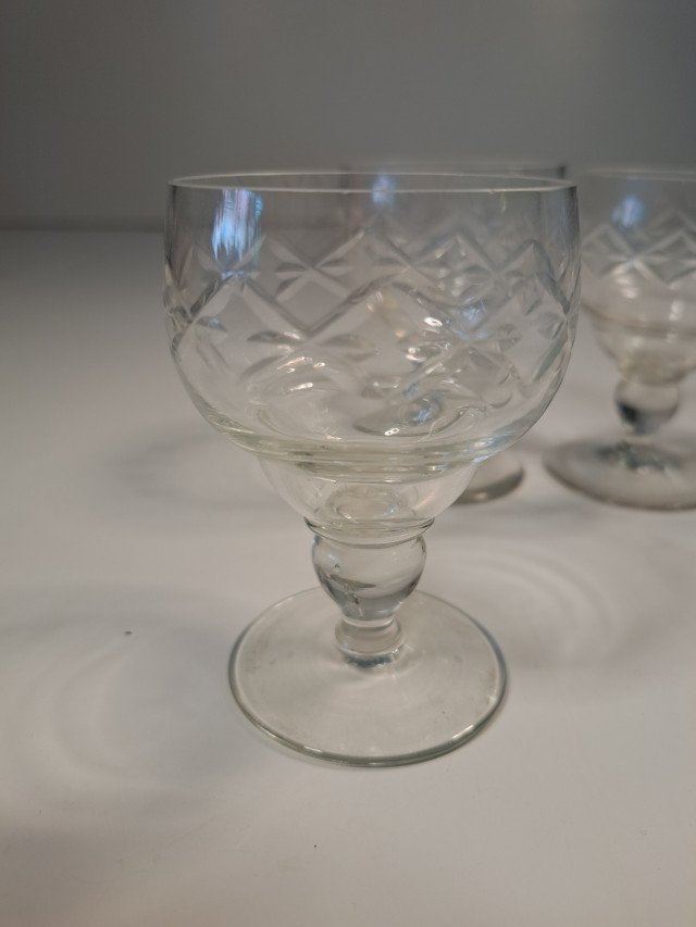 Iittala-Karhulan Demonia sarjan liköörilasit 4kpl