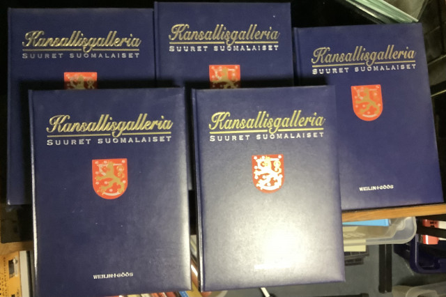 Kansallisgalleria. Suuret suomalaiset kirjasarja