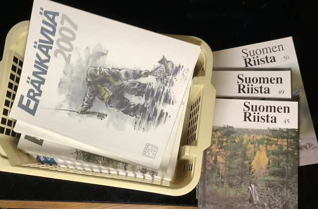 Eränkävijä ja Suomen riista kirjoja