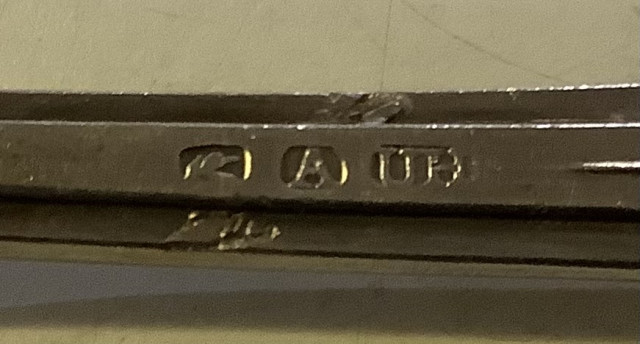 Aterimet. 6 kpl, pituus 21 cm