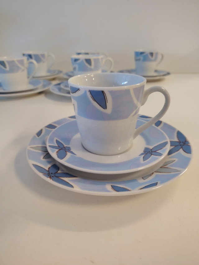 ROYAL NORFOLK kupit+tanssit ja leipälautaset 6kpl