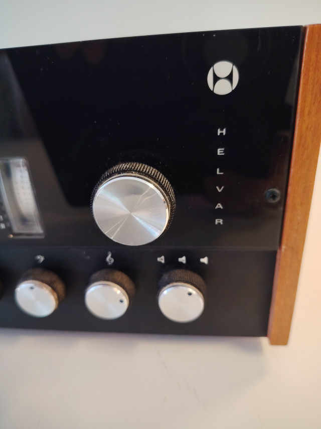 Helvar Stereomatic 2000 -viritinvahvistin 1960- luku