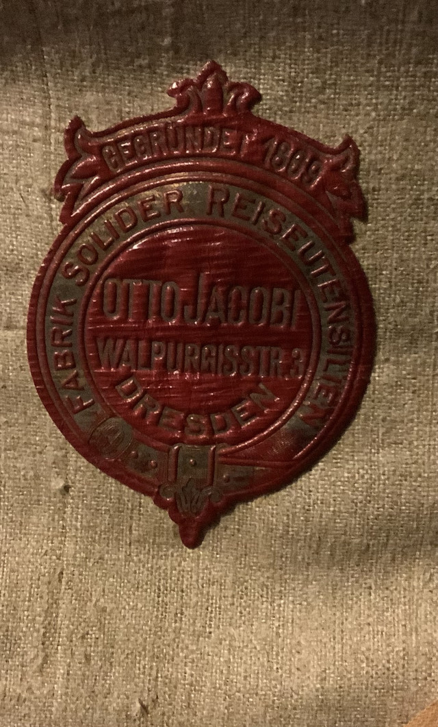 Matka-arkku 1800 luku, säilynyt Porvoon tulipalosta