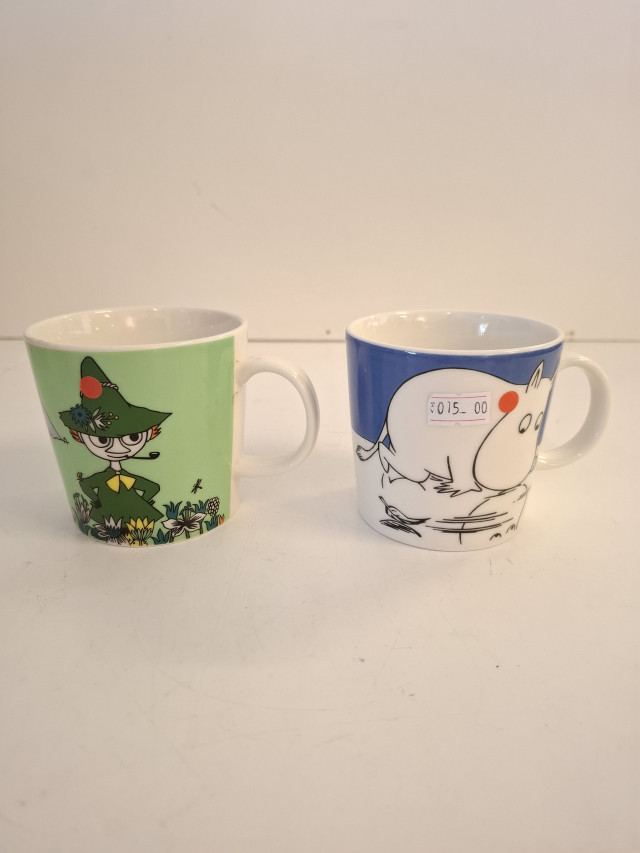 Muumimukit 2kpl (nuuskamuikkunen&muumipeikko)