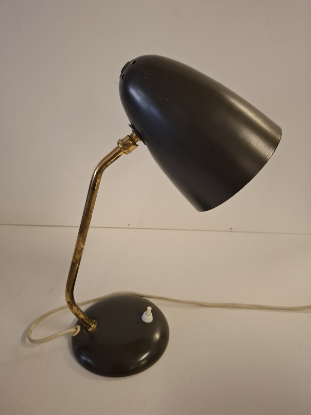 Valinte pöytävalaisin