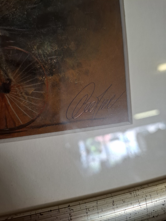 Taiteilija Olli Joki suurrealistinen teos signeerauksella