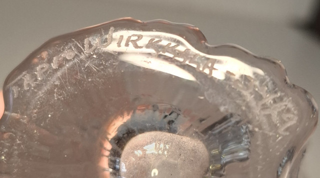 Iittala Avena- maljakko, Tapio Wirkkala signeerauksella