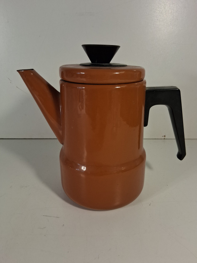 Vintage Kahvikannu korkeus 20cm
