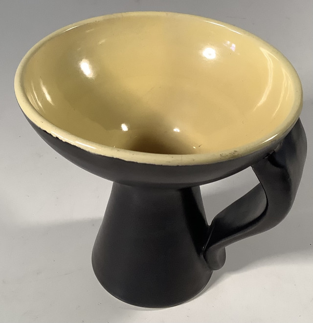 Jalkavaasi, korkeus 13 cm