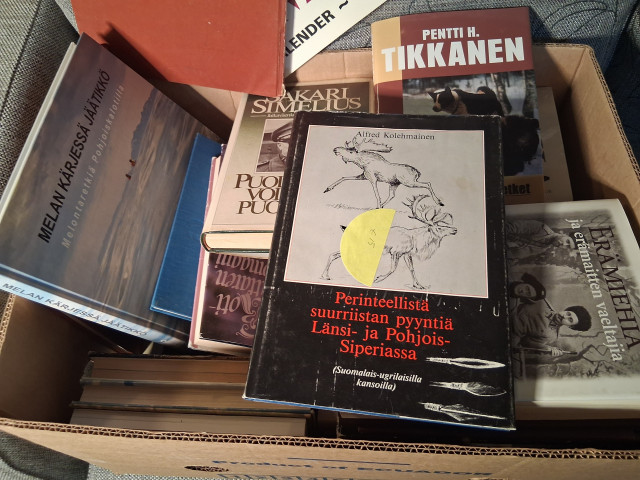 Erä Kirjoja