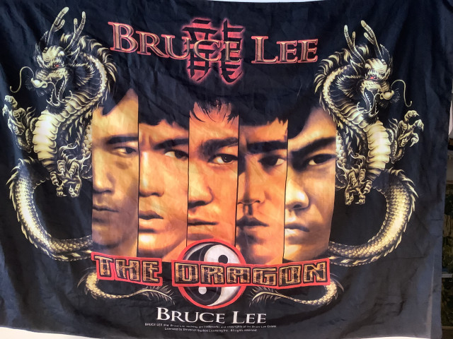 KangasBanderolli 80x100 cm Bruce Lee