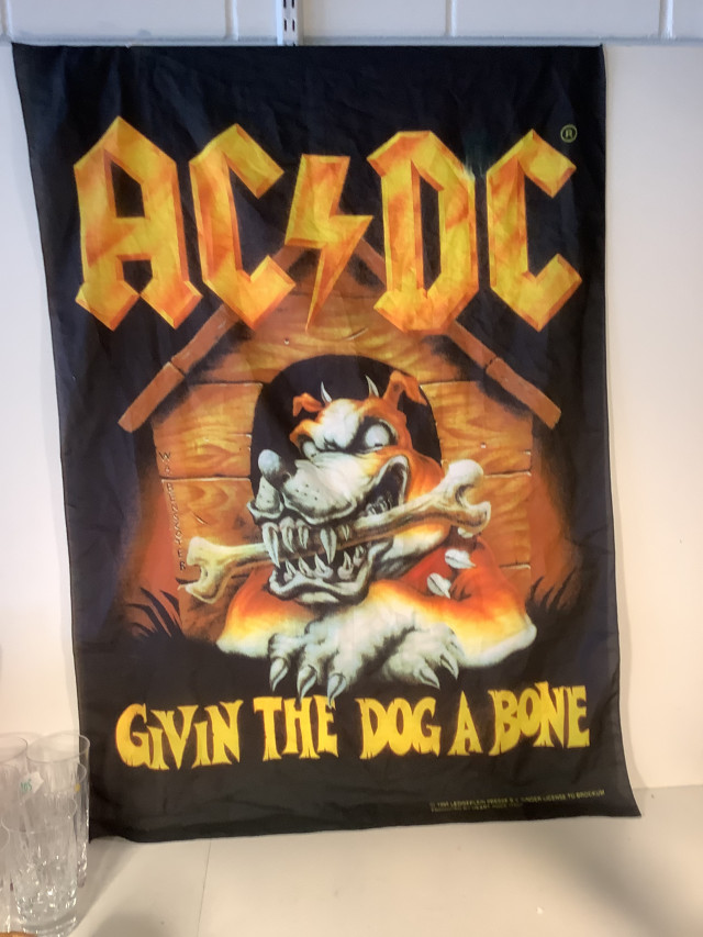 ACDC kangasbanderolli