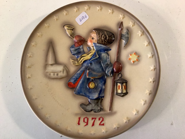 Käsinmaalattu vuosilautanen 1972