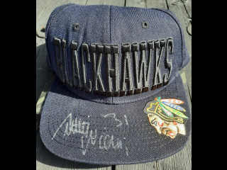 Lippalakki Antti Niemi signeerattu Stanley Cup 2010
