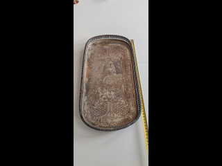 Tarjoiluvati 1900-luvun alku. Sheffield hopeoitu kupari.