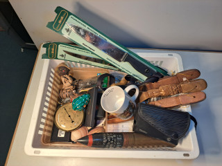 Laatikollinen tavaraa