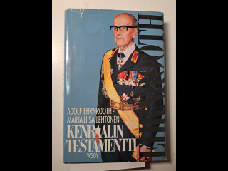 Kenraalin Testamentti Adolf Ehnrorooth-kirja signeerauksella