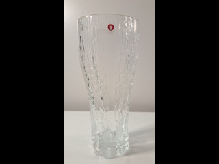 Iittalan Vellamo-maljakko