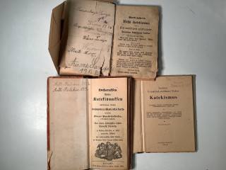 Katekismus kirjoja 3 kpl