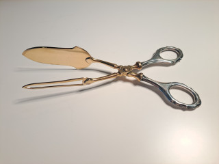 Hopeiset ottimet, kaiverrus