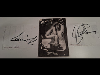 Kortti ja nimikirjoitukset Samuli Edelman ja Lenni-Kalle Taipale