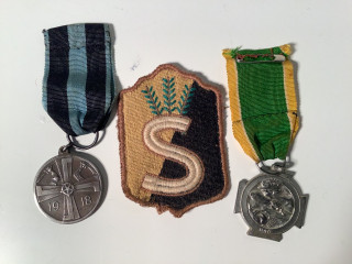 Kangasmerkki ja ansiomitalit