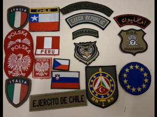 Erä sotilasmerkkejä