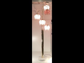 Kielo-Lattiavalaisin,marmorijalusta vaihtokuvuilla