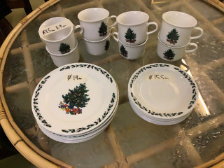 Jouluaiheinen kahviastiasto