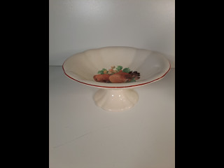 Arabian jalallinen tarjoiluastia