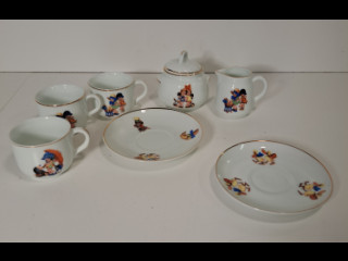 Arabian pienet vanhat astiat