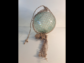 Lasinen puhallettu verkkomerkki