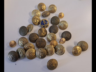 Kasa ankkurikuvioisia nappeja