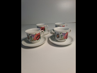 Arabian lautaset ja kupit