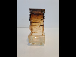 Sarpaneva maljakko signeerauksella