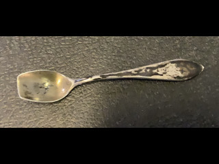 Pieni suolalusikka, hopeaa