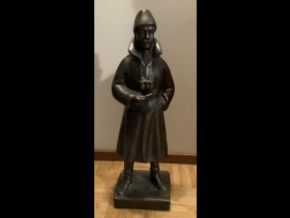 Pronssinen Mannerheim patsas