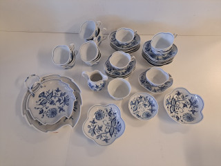 Maissen keramiikka kahviastiasto