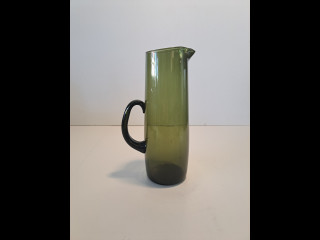 Iittalan oliivinvihreä lasikaadin, Erkki Vesanto