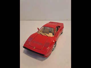 Ferrari pienoismalli