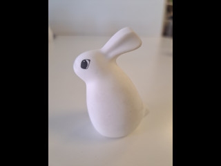 Heljä Liukko-Sundströmin pupu figuuri