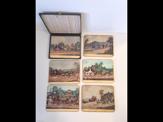 Vintage englantilaisia paikkamattoja laatikossaan