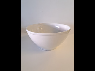 Iso Arabian taikinakulho