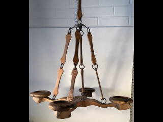 Kynttiläkattovalaisin, Erkki Hovi