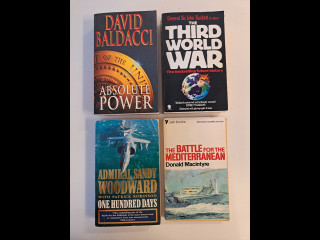 Englanninkielistä sotakirjallisuutta