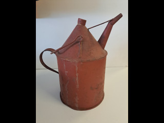 Antiikkinen öljykannu